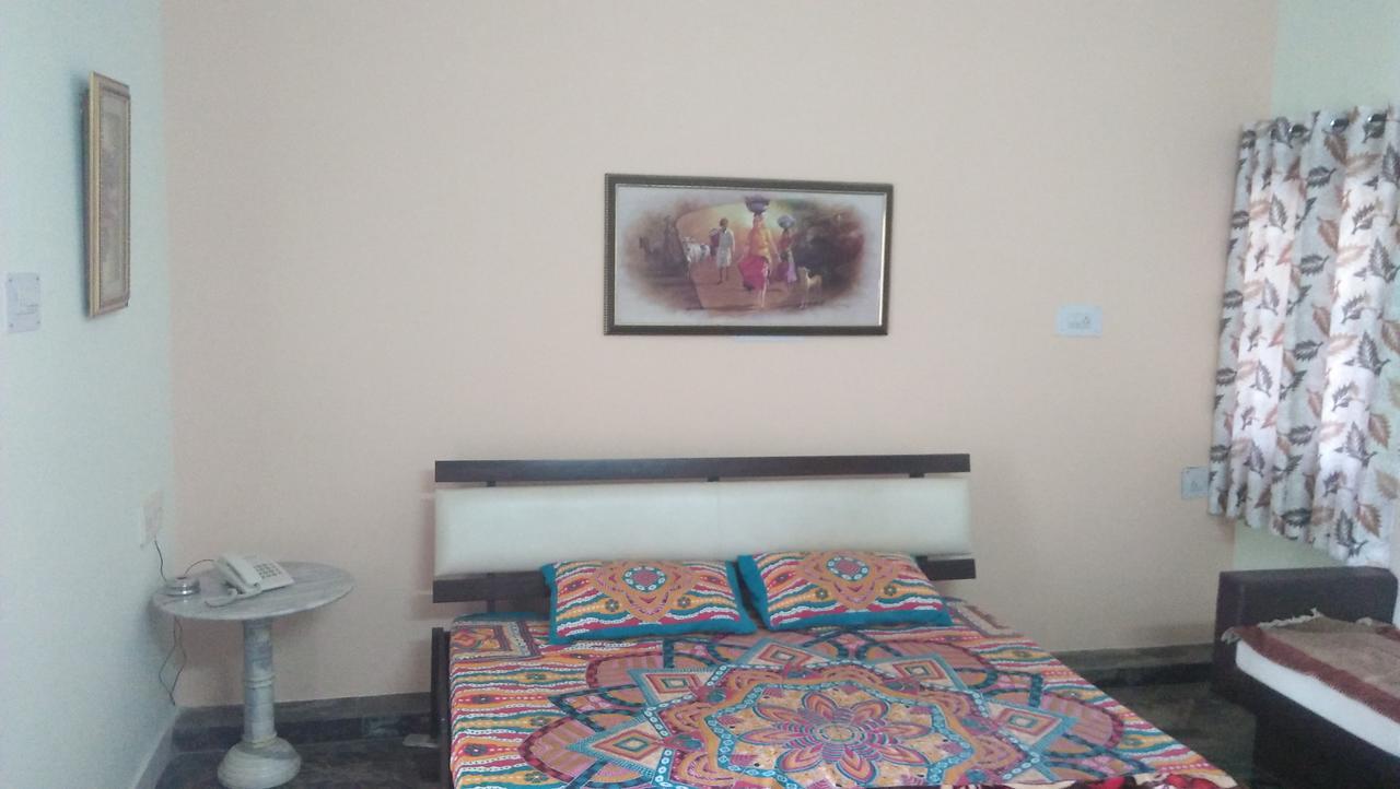 Ganesham Guest House Джодпур Стая снимка